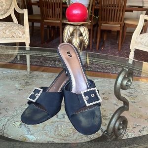 B.P. Diamond Black Sandals with Rhinestone Buckles on Top - Size 10M
